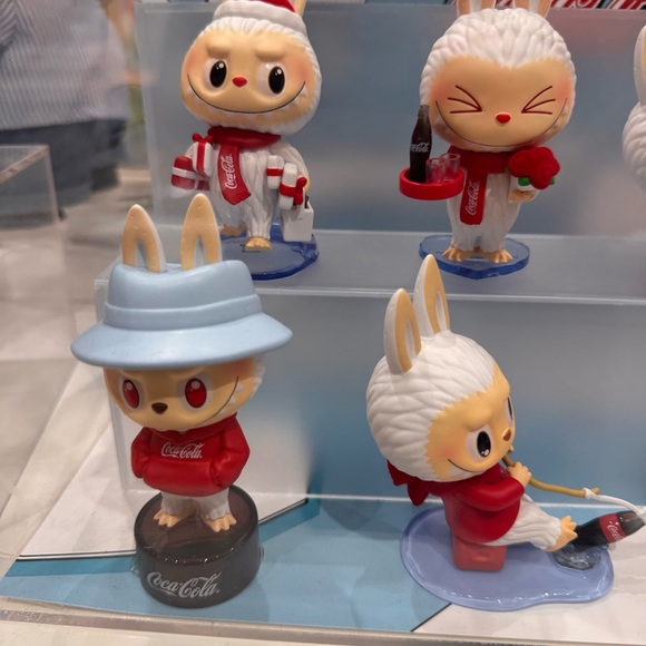 The Monsters/Coca-Cola Blind Box Figurine - Picture 7 of 11